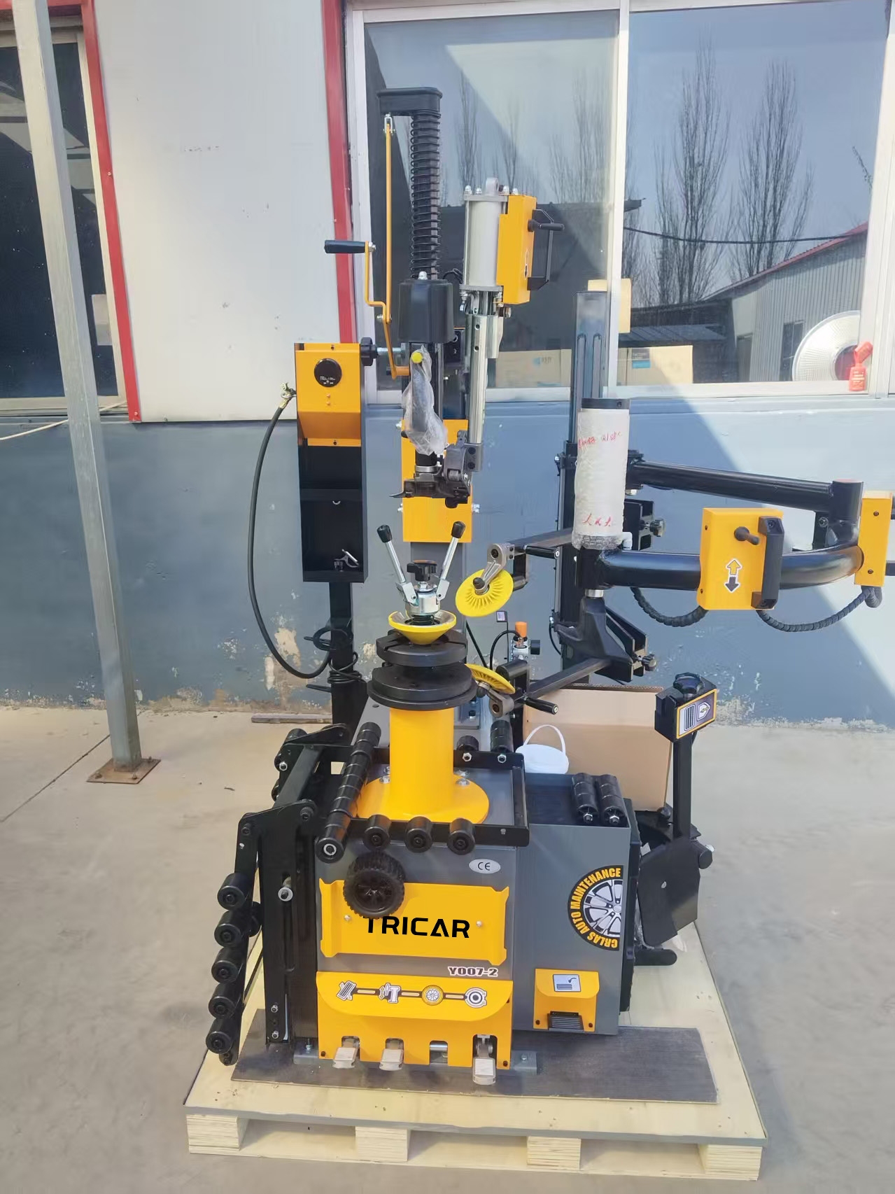 Smontagomme Automatico di Luss - Servo Motor recensione e prezzo